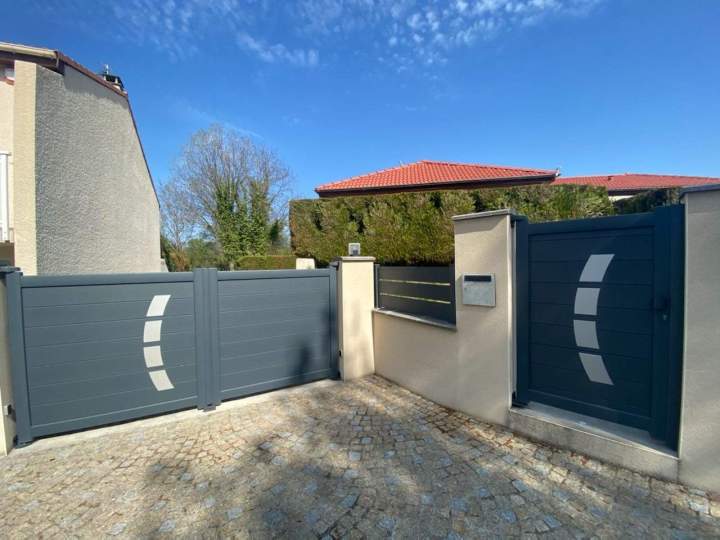 Des systèmes sur mesure pour sécuriser l'accès à votre propriété